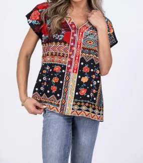 Andree By Unit - Bold Embroidered Short Sleeve Top