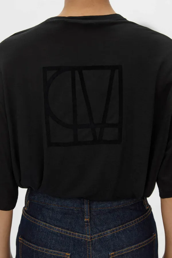 ASTRANTIA TEE
